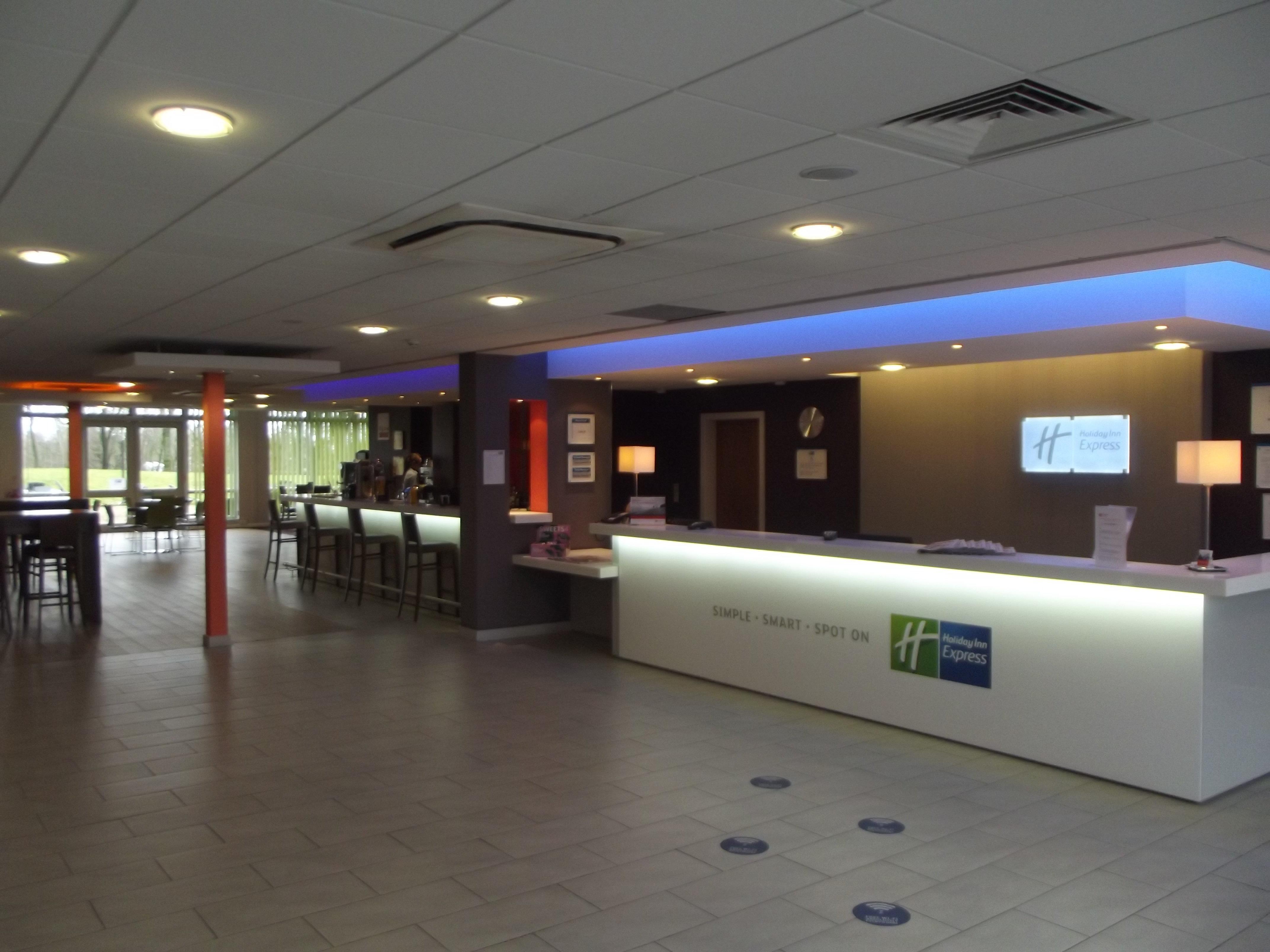 Holiday Inn Express Preston South By Ihg Dış mekan fotoğraf