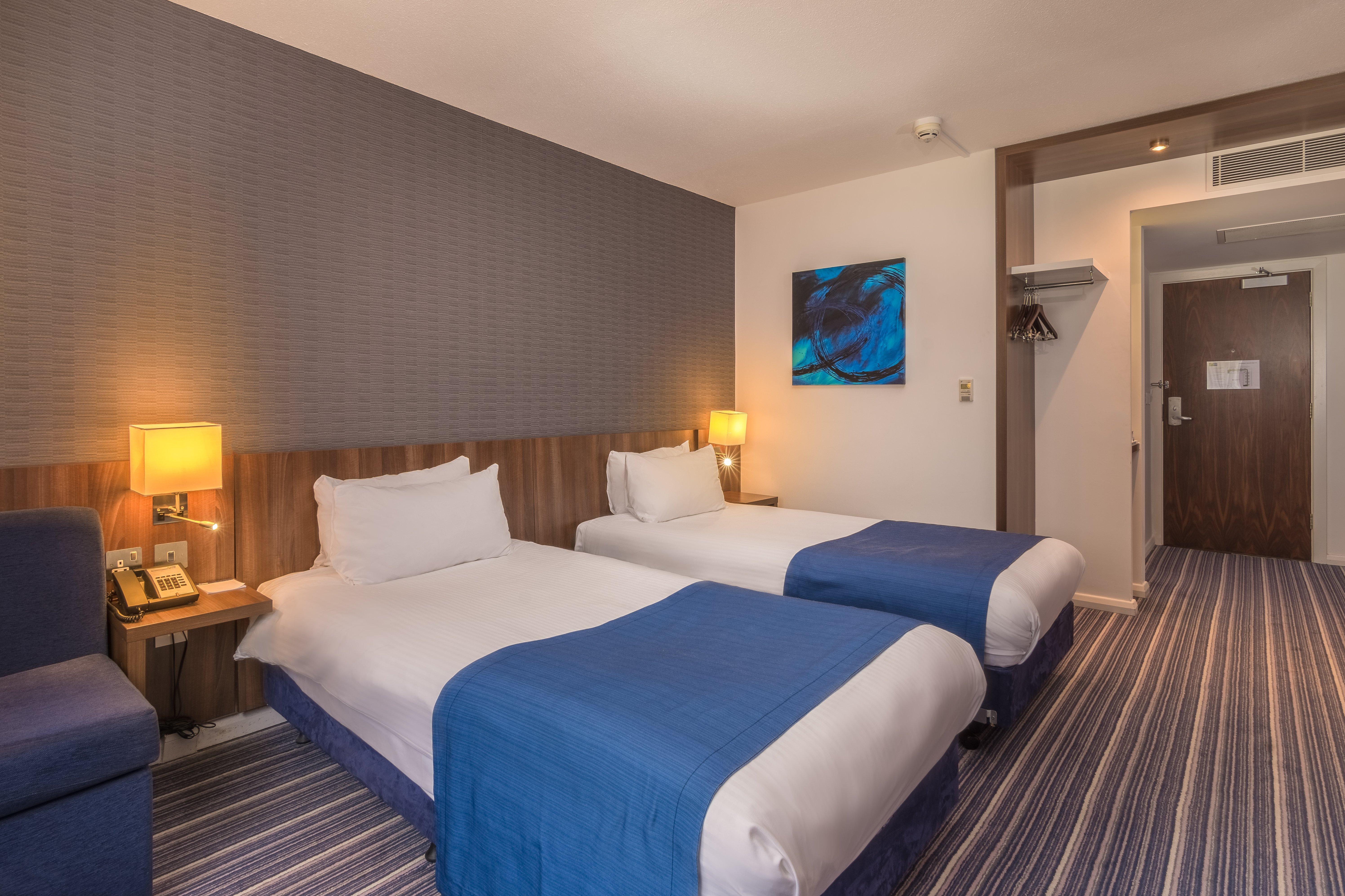 Holiday Inn Express Preston South By Ihg Dış mekan fotoğraf