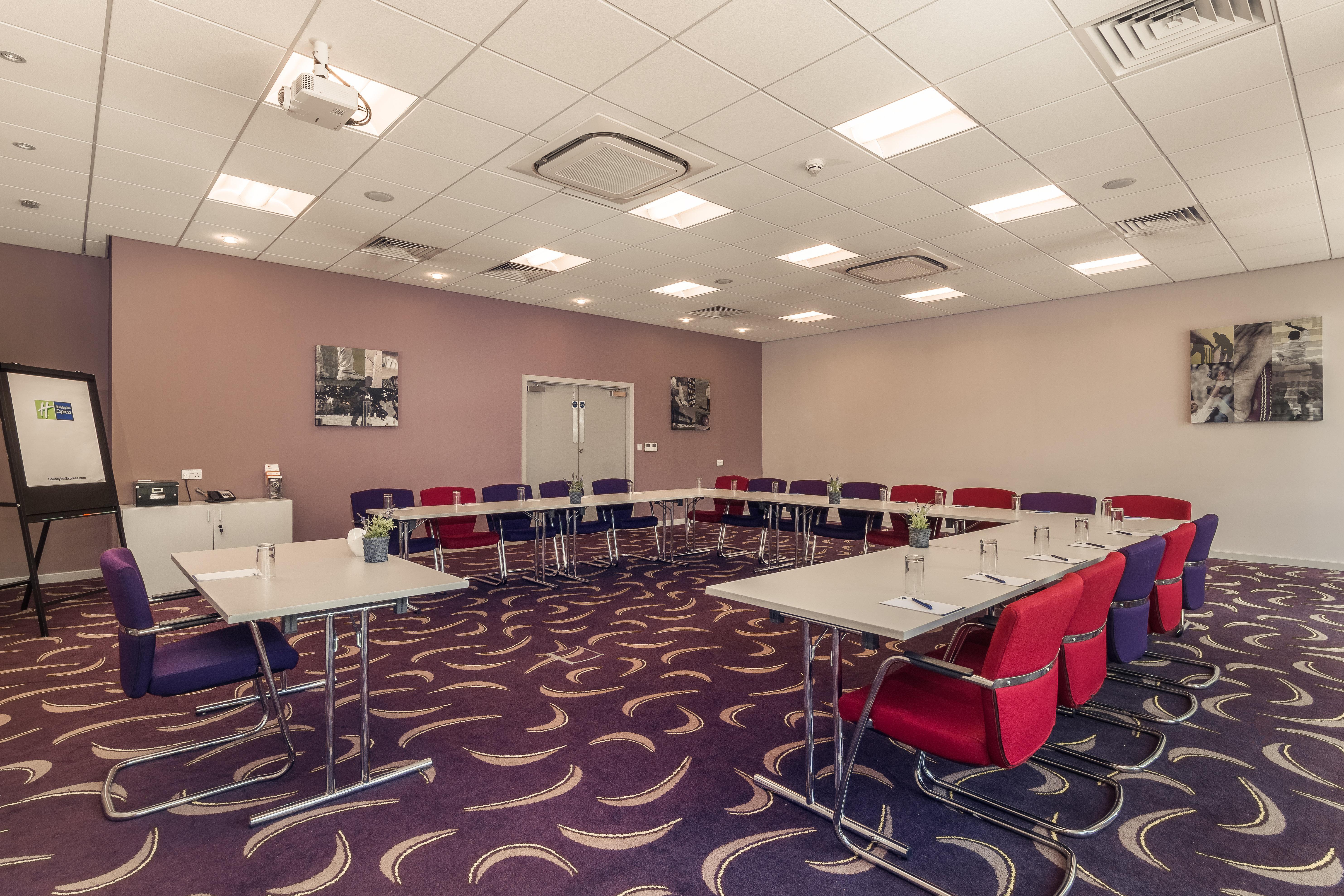 Holiday Inn Express Preston South By Ihg Dış mekan fotoğraf
